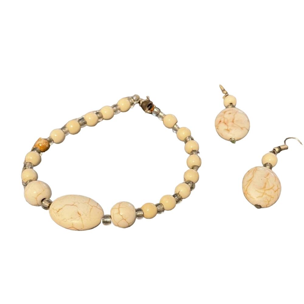 Cream Earrings & Bracelet Set